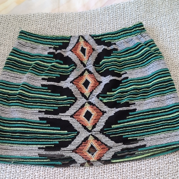Willow & Clay Orange Mini Skirt Resort Wear - Picture 1 of 2